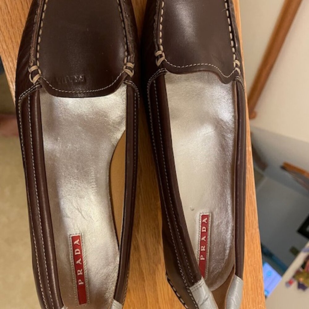 PRADA KItten Heel Loafers  Excellent Used condition  38.5